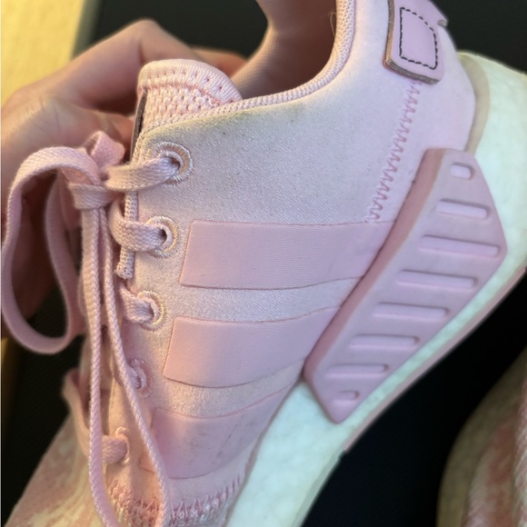 Adidas Women’s NMD R2 Wonder Pink - Picture 3 of 6